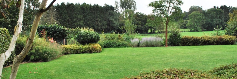 Architecte paysagiste - Créations -  Mise en valeur de la maison  à Maillen 