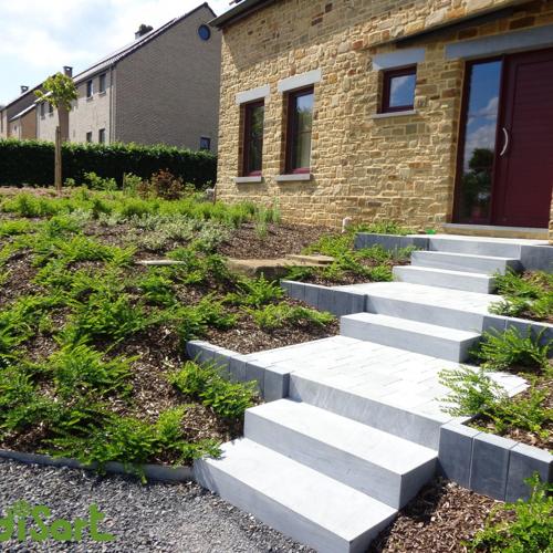 Jardisart - Devanture sobre et accueillante