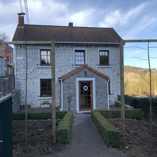 Jardisart - Pose de clôtures et palissades végétales ou minérales