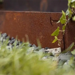 Core Edge by Ecco